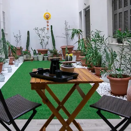Apartment Hesperides Garden Athens